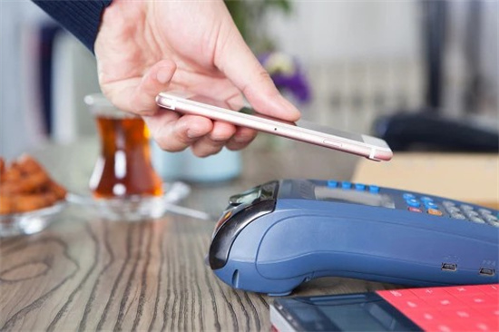 信用卡POS机刷卡手续费有什么标准吗？